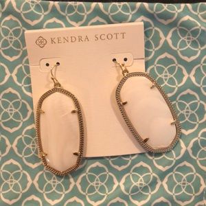 Kendra Scott Danielle Earrings